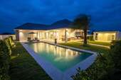 Foto - Haus zum Kaufen in Hua Hin 360.000,00 € 188 m²