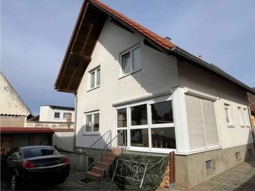 Foto - Haus zum Kaufen in Waghäusel Kirrlach 486.000,00 € 185 m²