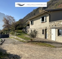 Landhausvilla mit großem Grundstück und fantastischem Seeblick in Navazzo bei Gargnano!
