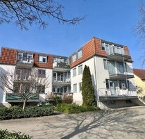 HORN IMMOBILIEN++ Neubrandenburg, gepflegte 2-Raum Eigentumswohnung -vermietet- mit Stellplatz und Balkon