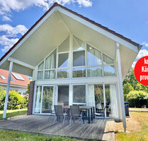 HORN IMMOBILIEN ++ Röbel an der Müritz Ferienhaus mit Kamin, Sauna und Einbauküche in Randlage - Röbel/Müritz