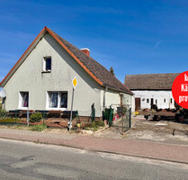 HORN IMMOBILIEN++ Einfamiliehaus mit Nebengebäude in Fahrenwalde, nur 9 km bis Pasewalk