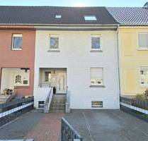 Reihenmittelhaus mit großem Garten in Lünen-Gahmen!