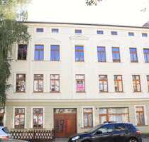 großzügige 3 Zimmer-Wohnung mit Einbauküche *ideal für WG oder Familien* - Magdeburg
