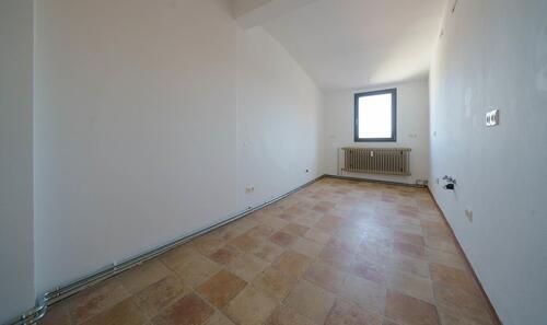 Zimmer - 5.5 oder mehr mit 180,00 m² in Fürth zur Miete