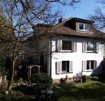 3-Zimmerwohnung mit Balkon - 550,00 EUR Kaltmiete, ca.  103,00 m² Wohnfläche in Bad Pyrmont (PLZ: 31812)