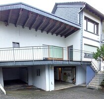 2 Fam. Haus, mit Garagen u. Carport, Remscheid-Süd