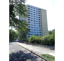 Gewerbefläche in Dresden-Strehlen ( ideal für Yoga, Fitnessstudio, Friseur oder Autovermietung)