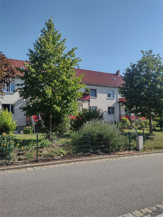 Schöner Wohnen im Dresdner Süden: 3-Zimmer-Wohnung mit eigenem Garten und Hobbyraum - Dresden Kleinpestitz/Mockritz
