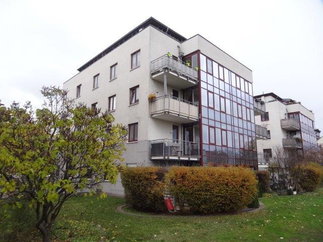 Dresden-Löbtau: 1-Zimmer-Wohnung mit Balkon, Wannenbad, TG-Stellplatz zur Anlage oder Eigennutzuung