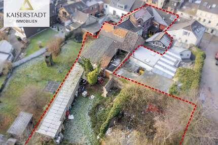 Haus zum Kaufen in Eschweiler 189.900,00 € 290 m²