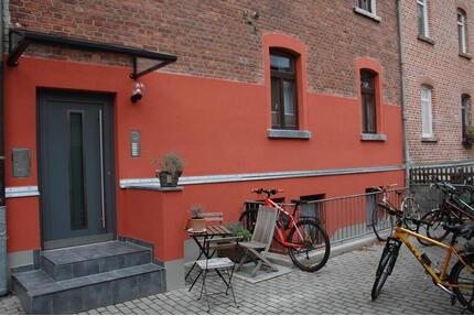 Zum Maisprung in die neue Studenten-Wohnung - mit Garten - Jena Nord