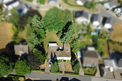 JÄSCHKE - Großzügiges Grundstück mit Potenzial in ruhiger Lage von Roetgen-Rott - Roetgen / Rott