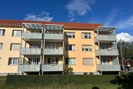 Gepflegte 3 Zi.-Wohnung mit Balkon und Einbauküche - Kaulsdorf