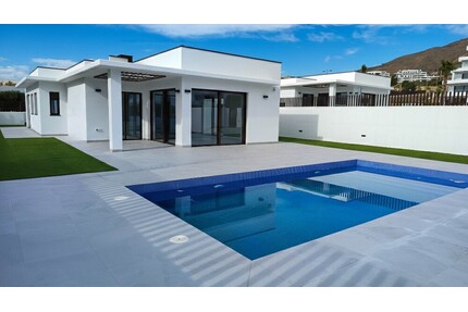 Villa in Finestrat - 650.000,00&nbsp;EUR Kaufpreis, ca.&nbsp; 171,00&nbsp;m&sup2; in Finestrat (PLZ: )