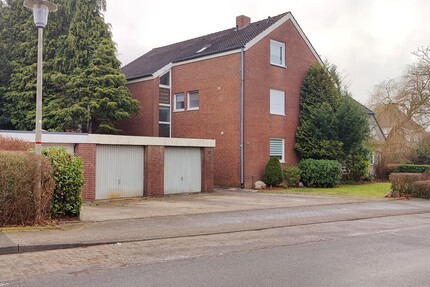 Großzügiges Mehrfamilienhaus, Generationen unter einem Dach oder zur Vermietung - Enger