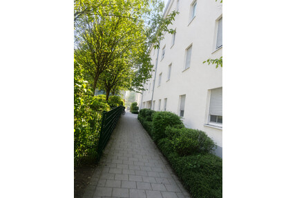 Moderne, extravagant geschnittene 2-Zi- DG Wohnung - Freising