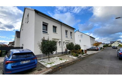 Fast ein Erstbezug - Energieklasse A - DHH in Hammersbach - Hammersbach / Langen-Bergheim