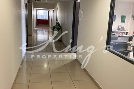 Gewerbe-Immobilie Kaufen, , Acharnes (Athen West),