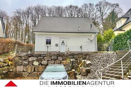 Schickes Einfamilienhaus mit zwei Kfz-Stellplätzen - Kierspe Kierspe Bahnhof