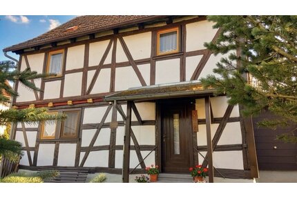 Gerstungen-OT, EFH + Nebengeb. - 75.000,00&nbsp;EUR Kaufpreis, ca.&nbsp; 100,00&nbsp;m&sup2;&nbsp;Wohnfl&auml;che in Gerstungen (PLZ: 99834) Förtha