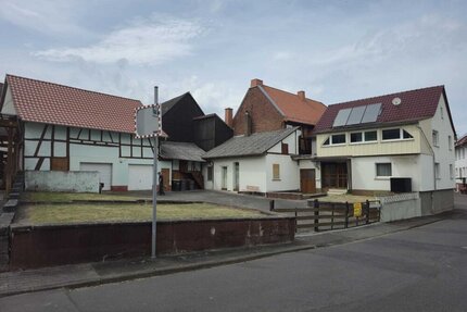 Heringen-OT, EFH + Nebengeb. - 145.000,00&nbsp;EUR Kaufpreis, ca.&nbsp; 150,00&nbsp;m&sup2;&nbsp;Wohnfl&auml;che in Heringen (PLZ: 36266) Widdershausen