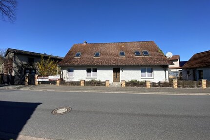 sanierungsbedürftiges Haus mit Garage und Nebengebäude günstig zu verkaufen - Wittstock Sewekow
