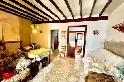 Einfamilienhaus in Benissa - 255.000,00&nbsp;EUR Kaufpreis, ca.&nbsp; 200,00&nbsp;m&sup2; in Benissa (PLZ: )