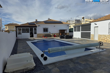 Einfamilienhaus in Arboleas - 329.000,00&nbsp;EUR Kaufpreis, in Arboleas (PLZ: )