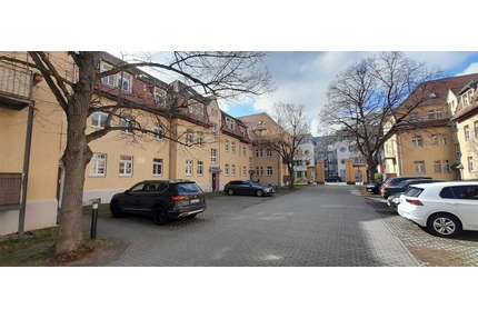 Maisonette-Wohnung mit Tageslichtbad in der Nähe vom Elbepark - Dresden Kaditz