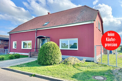 HORN IMMOBILIEN ++ großes Haus, großes Grundstück in Randlage und nur ca. 15 km bis Neubrandenburg - Kublank