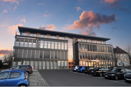 Praxisfläche mit Penthouse-Feeling im Ärztehaus - Königstein