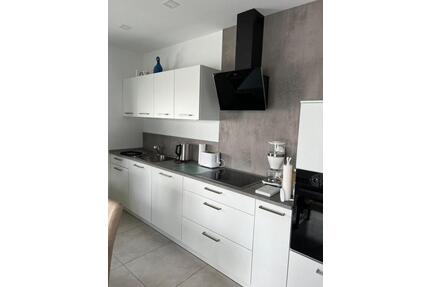 Moderne hochwertige 3-Zimmer-Neubau-Wohnung. möbiliert, evt. noch Platz für eigene Möbel. Ideal für Berufspendler oder befristetes Wohnen - Geestland