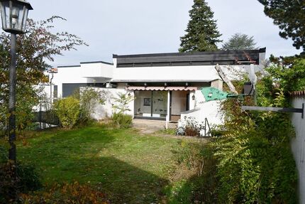 **RESERVIERT** Charmanter Bungalow in ruhiger waldrandnaher Wohnlage von Darmstadt-Kranichstein