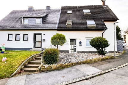 Gepflegte Doppelhaushälfte mit Loggia und Garten in Dortmund Loh