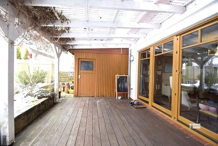 Für die kleine Familie oder Pärchen + Büro DHH in ruhiger Wohnlage TOP Nachbarschaft + EBK + Carport - Syke