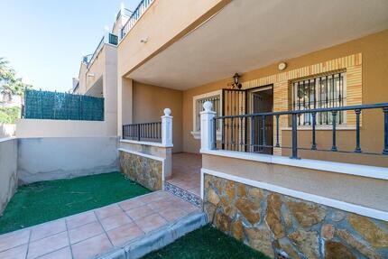 Bungalow in Orihuela Costa - 169.000,00&nbsp;EUR Kaufpreis, ca.&nbsp; 69,00&nbsp;m&sup2; in Orihuela Costa (PLZ: )