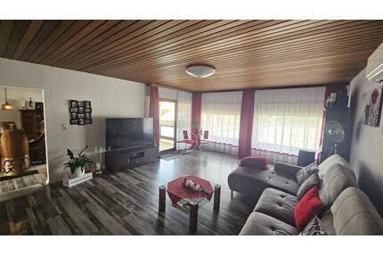 ObjNr:19771 - Freistehendes 2-Fam. Haus mit großem Grundstück - Ortsrandlage von Marnheim