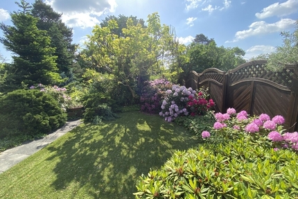 Großes Baugrundstück mit kleinem Bungalow in beliebter Wohnlage von Coswig