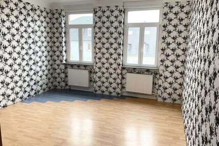 Kapitalanlage in 1A Lage an den Toren Neckarau`s mit Renditeerweiterungs Potential - Mannheim