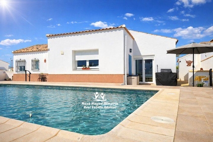 Villa in Arboleas - 275.000,00&nbsp;EUR Kaufpreis, ca.&nbsp; 154,00&nbsp;m&sup2; in Arboleas (PLZ: )
