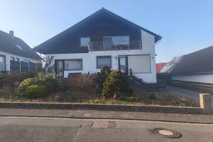 schönes Zweifamilienhaus Queidersbach