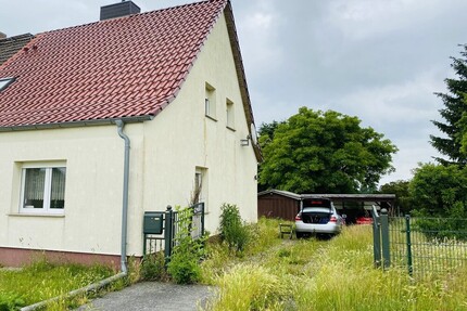 19 km bis Prenzlau – Vollsanierte DHH (2005) in Werbelow auf 1.510 m² Grundstück mit großem Garten ! - Uckerland / Werbelow