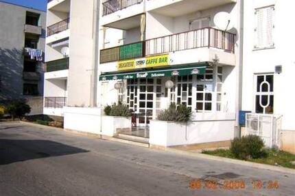 Restaurant mit Terasse und Parkplatz - Crikvenica