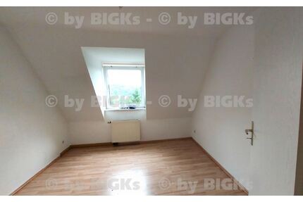 BIGKs: Suhl am Klinikum: 2-3-Zimmer Wohnung,separate Küche (-;)