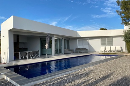 Villa in Benissa - 1.250.000,00&nbsp;EUR Kaufpreis, ca.&nbsp; 249,00&nbsp;m&sup2; in Benissa (PLZ: )