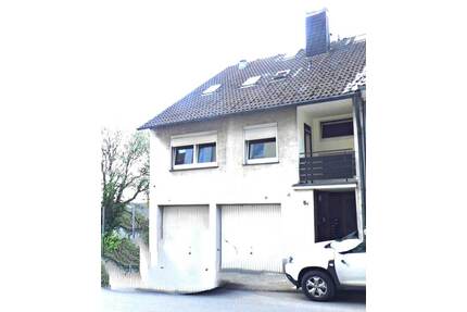 Schöne Souterrainwohnung mit Terrasse in Remscheid-West
