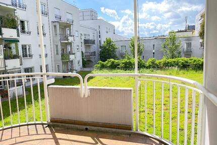 RESERVIERT ! ### Ruhiges Wohnen in der Innenstadt ### - Karlsruhe Südweststadt