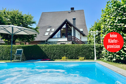 HORN IMMOBILIEN ++ Die Perle von Strasburg! Haus, Schwimmpool, Nebengebäude, 3 Kamine, 2 Garagen,EBK
