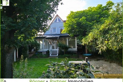 *Für die kleine Familie! Idyllisches Einfamilienhaus mit Atelier in begehrter Wohnlage von Hanau*